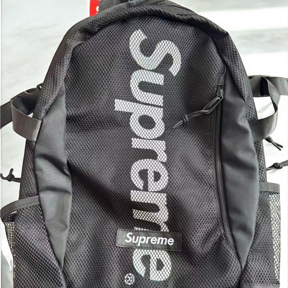 Large Supreme Mesh Backpack Streetwear - Black